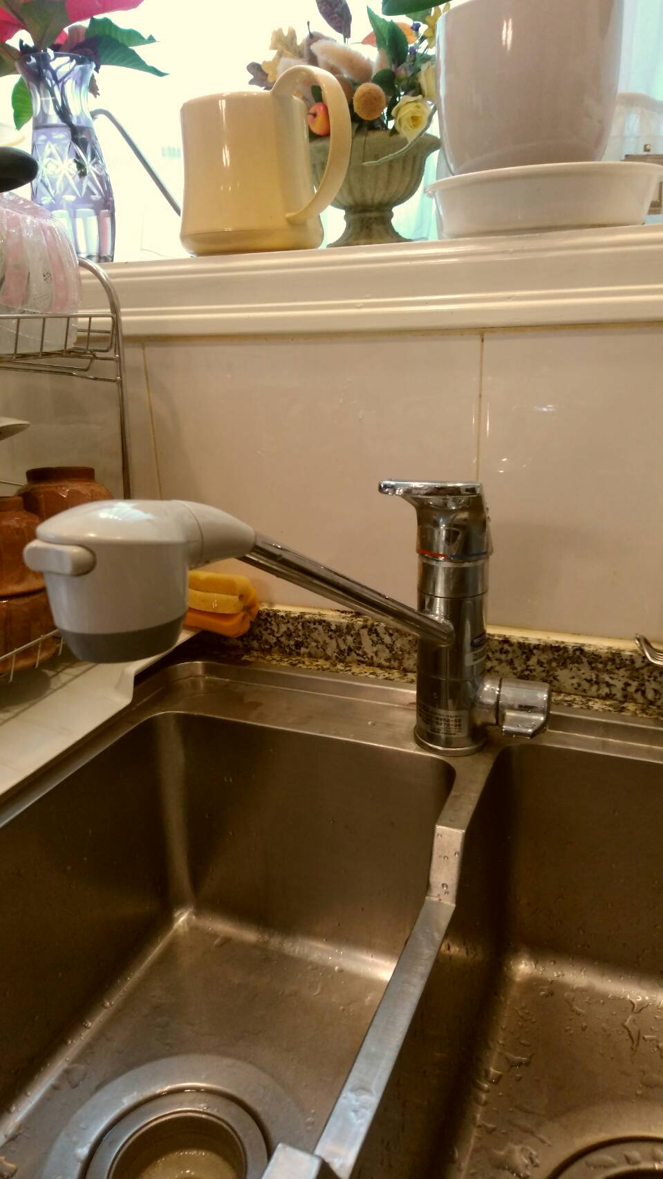 キッチン水漏れ